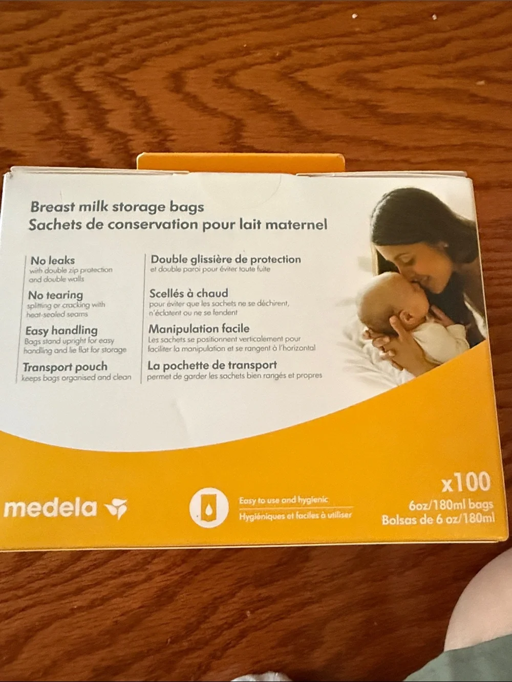 Medela White and Yellow Breast Milk Storage Bags Pack